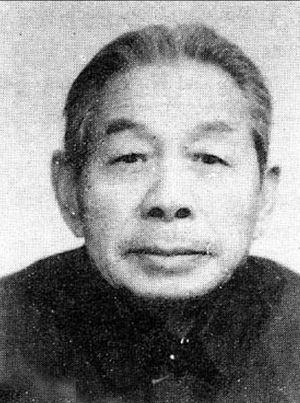 中国雷达之父,扫厕所十几年,死后捐遗体被遗忘,高度腐烂埋操场