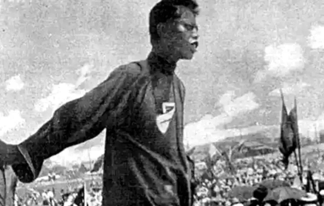 李立三一生几次入狱,俄国妻子李莎为何不离不弃?