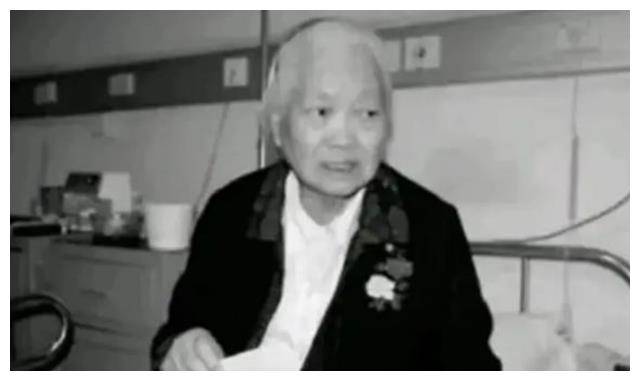 陈乔年遗失的独女:16岁参军抗日,94年才与同母异父的弟弟相认