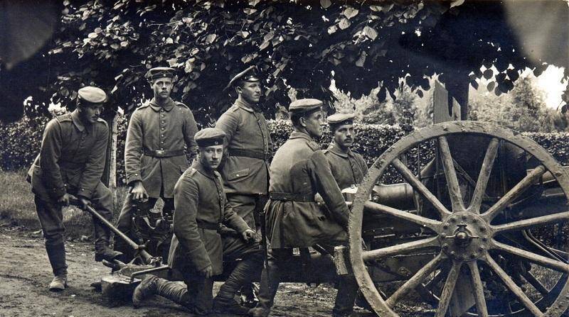 104年前的11月11日,上午时间11点,第一次世界大战正式结束