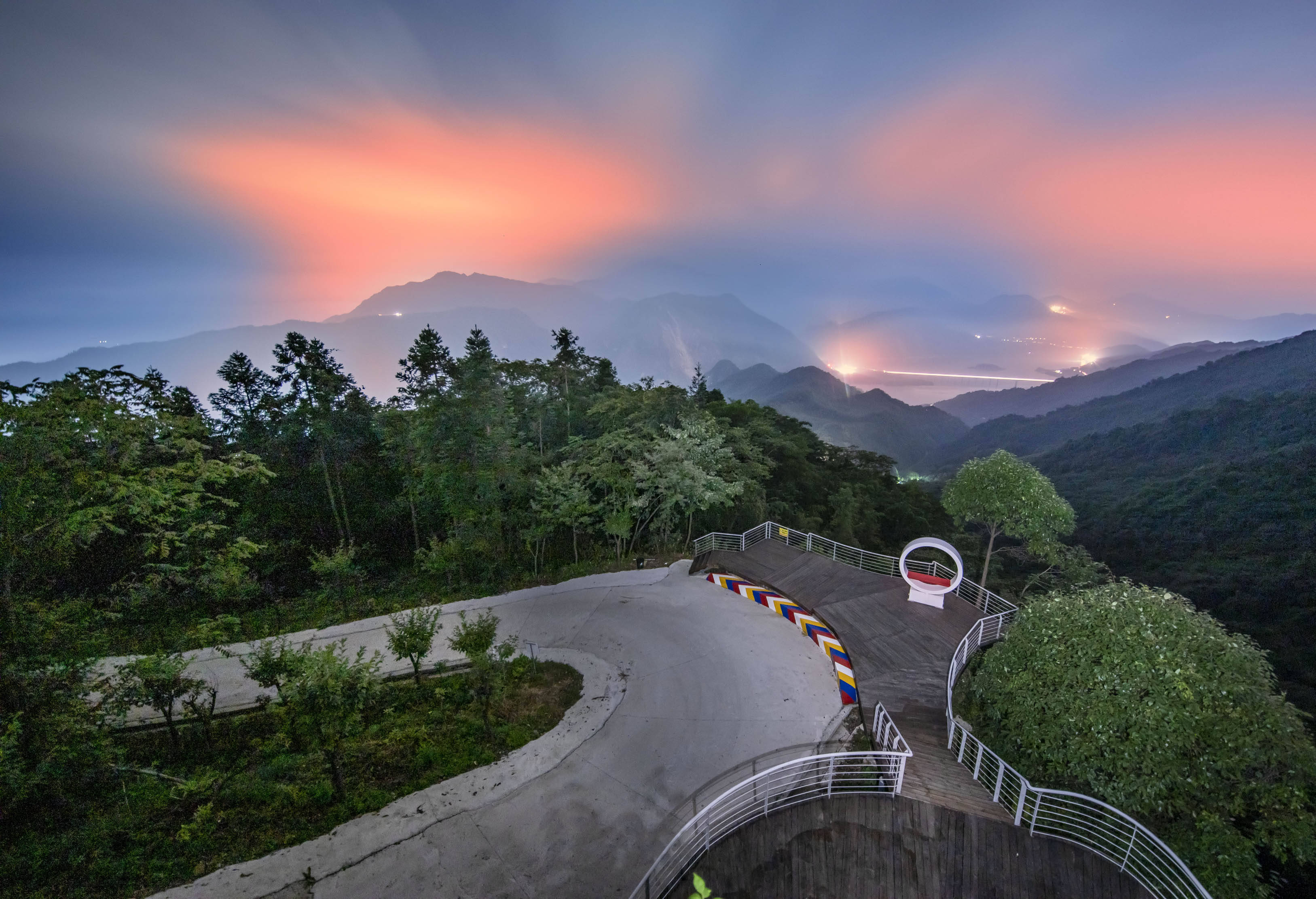 汶川天空之眼图片