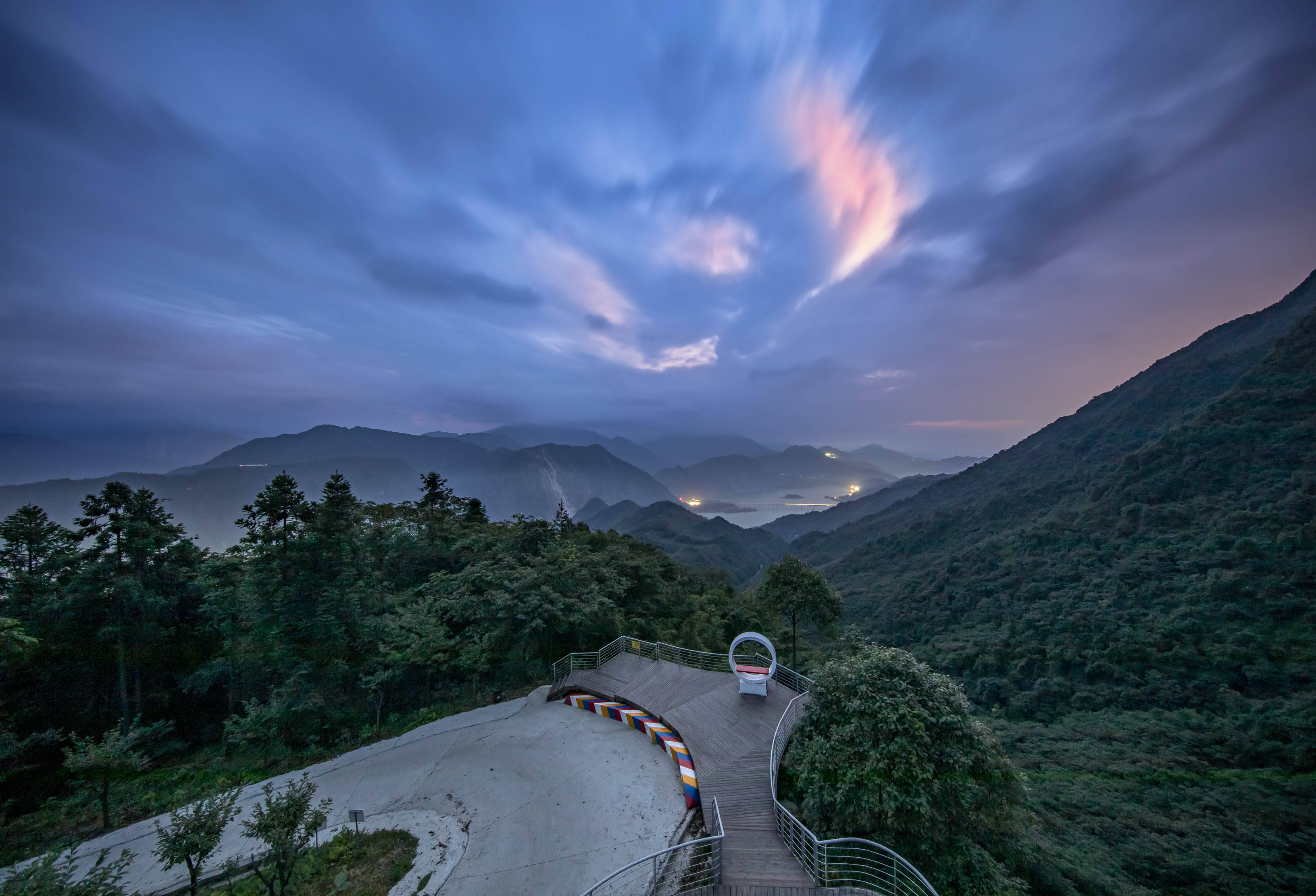 汶川天空之眼图片