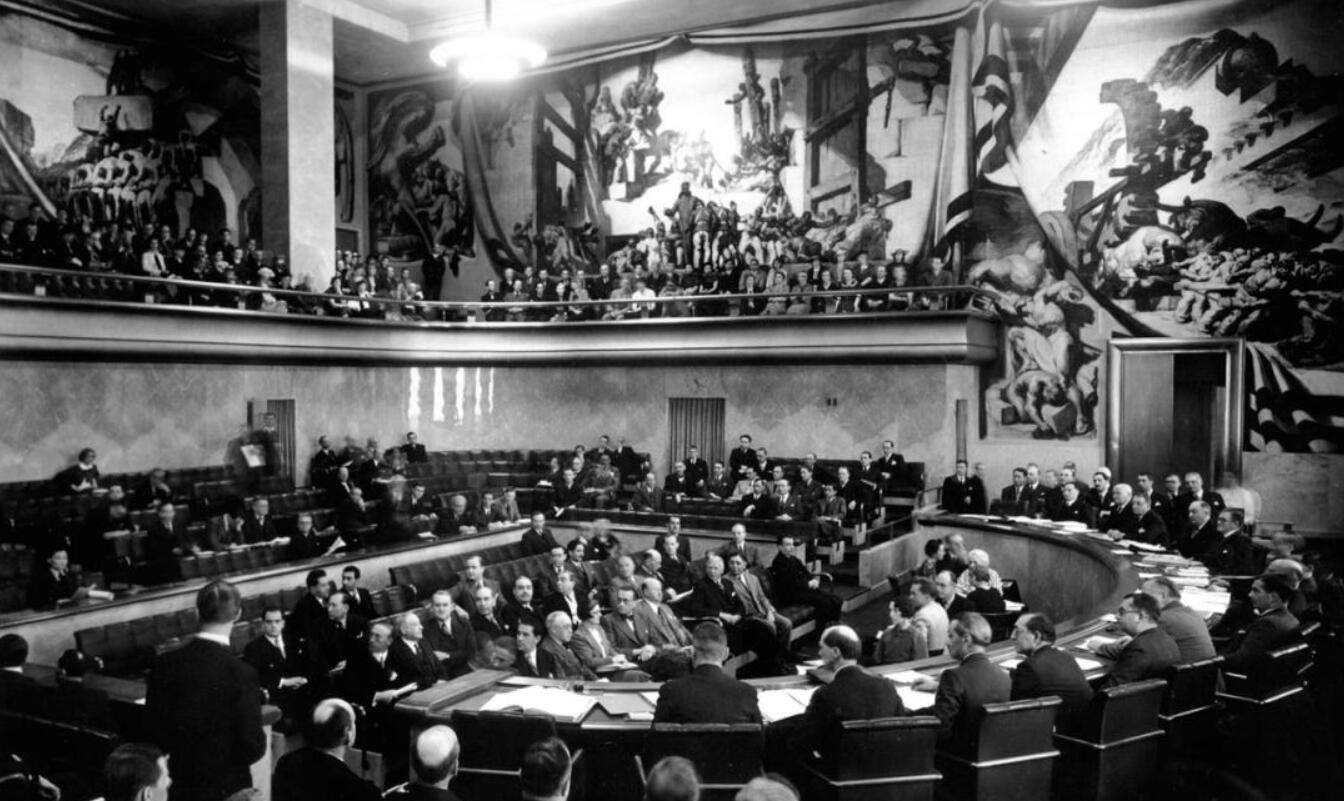 1919年,中国代表团在巴黎和会上的争取山东问题的过程,特别是代表