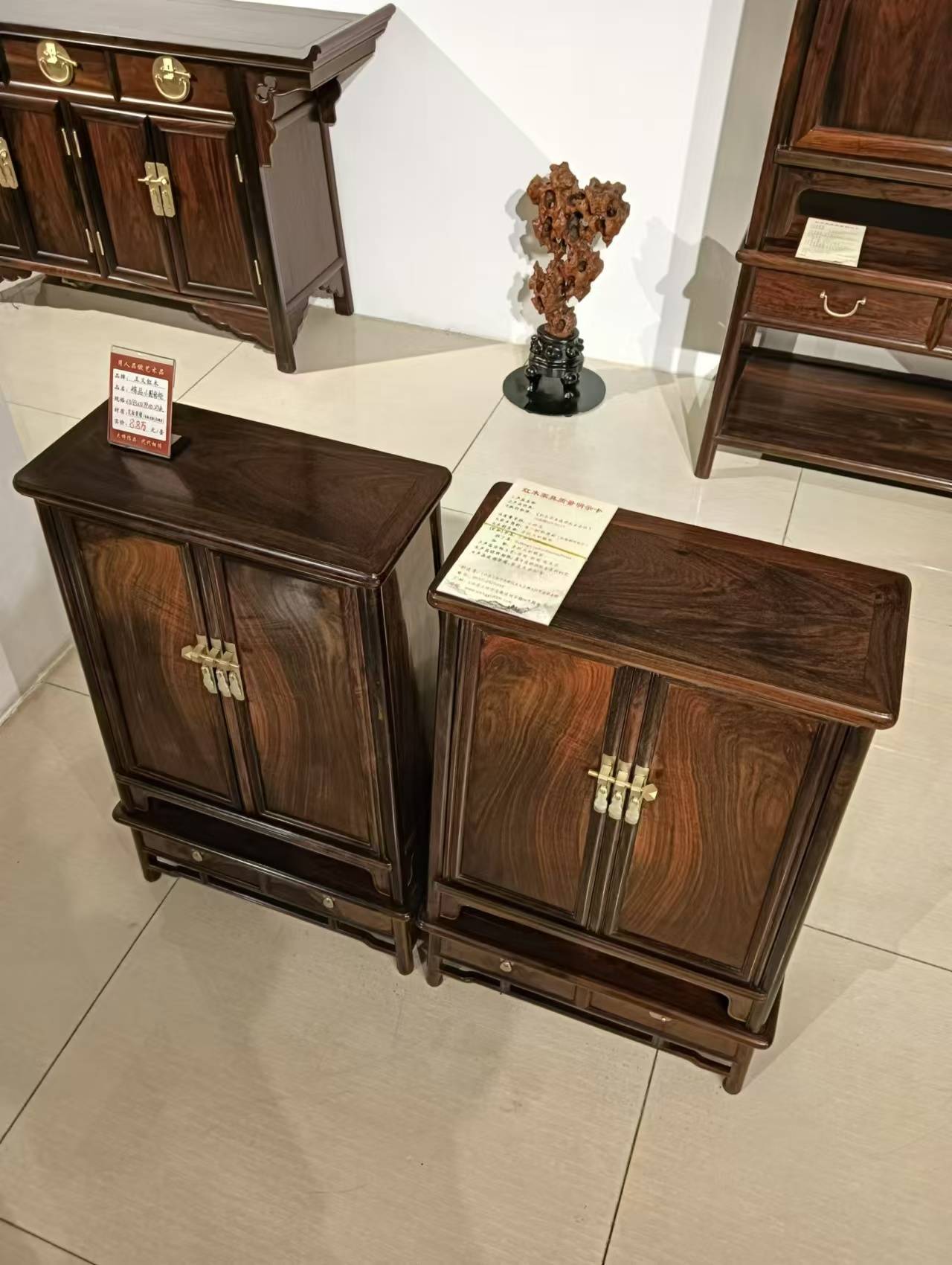 简单简洁简约 大红酸枝家具 山东工艺美术大师王义老师作品 小圆角柜