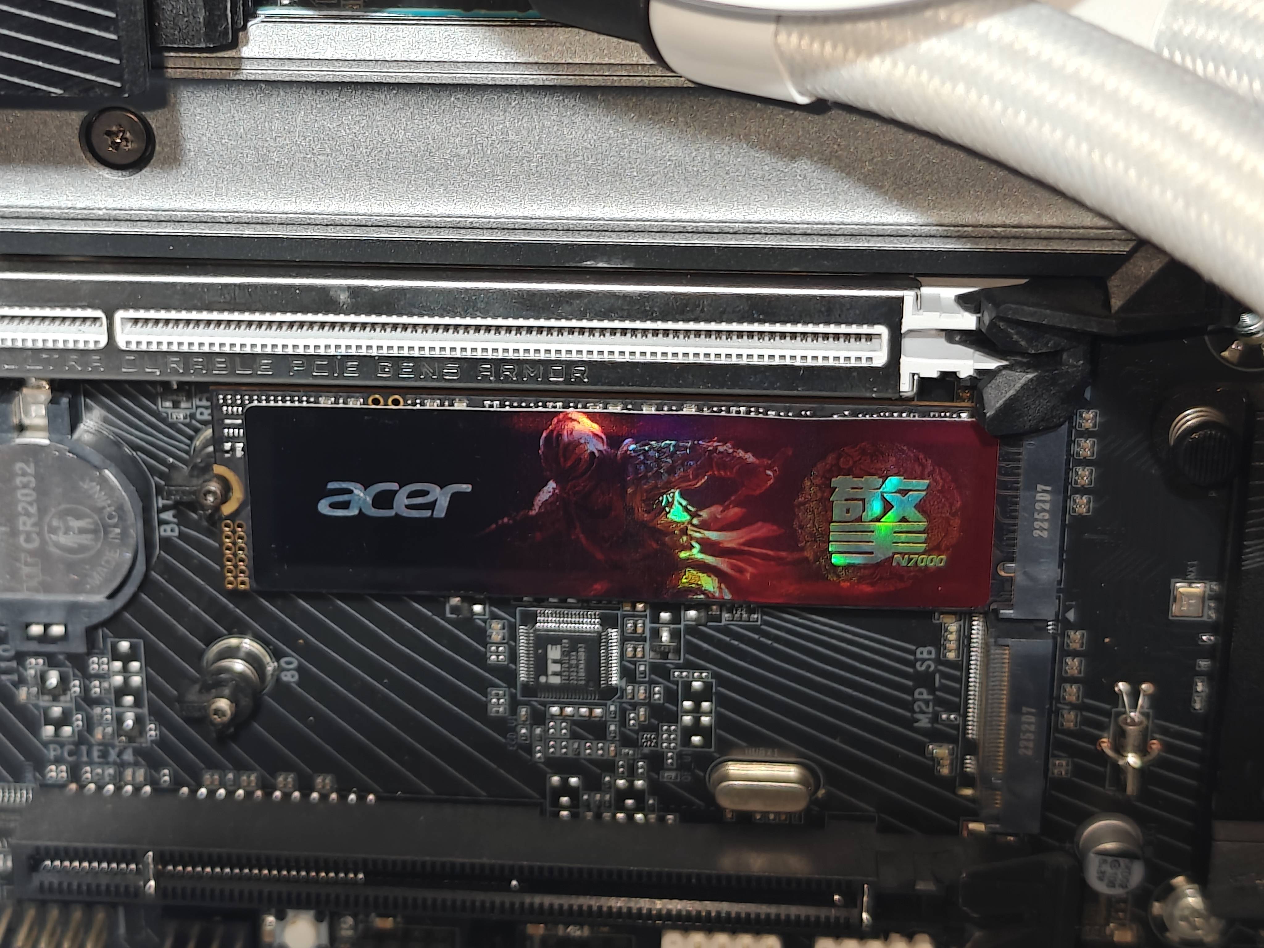 为AI高效赋能！大容量、高性能、超实惠的宏碁暗影骑士N7000实测！