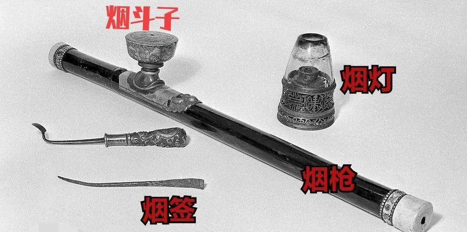 晚清的丑恶:时尚的"鸦片文化",大烟枪,烟签,烟灯竟是尊贵人_工具