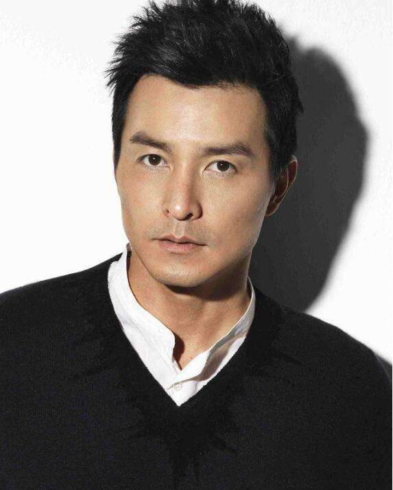 著名演员李铭顺的经纪公司