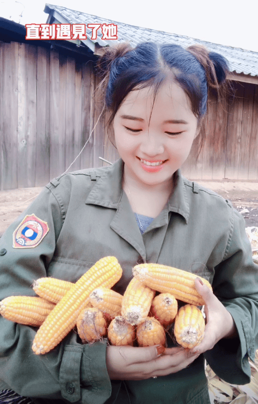 回顾老挝女子嫁大11岁中国小伙,婚后3年生育2子,丈夫现锒铛入狱