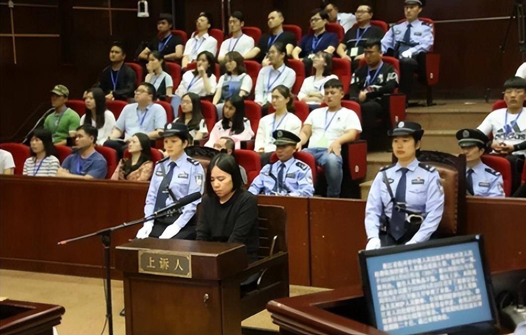 回顾杭州纵火保姆莫焕晶被执行死刑:获得赔偿后,丈夫行为很古怪