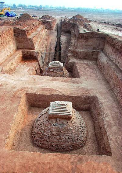 考古发现10处盗洞,2000件国宝下落不明_窦孝谌_古墓_文物