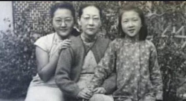 一对结义兄弟，大哥垂涎弟媳美色，设计杀害义弟后，与弟媳生10娃_李烈钧_龚永_华世琦