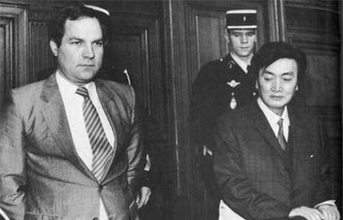 2人育有一子,18年后才知:老婆是男儿身_布尔西科_时佩璞_事情