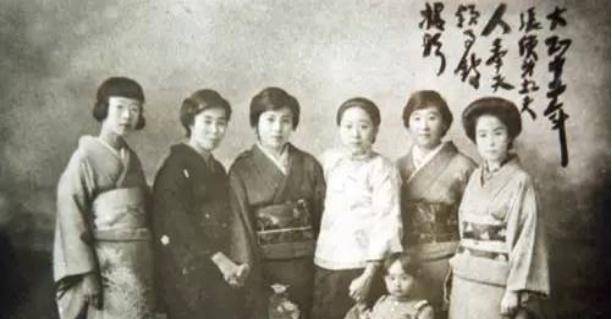 张作霖去世时,最小的夫人才二十多岁,六位夫人结局怎么样了?
