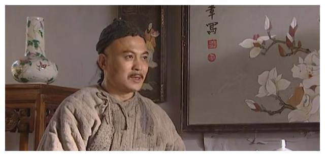 实际历史上周培公与姚启圣并没有过多地交集,历史上的他比姚启圣小了