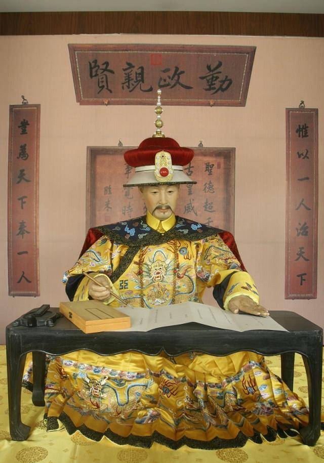 清朝晚期的太监贪婪成性,可为何不敢向曾国藩伸手要银子?
