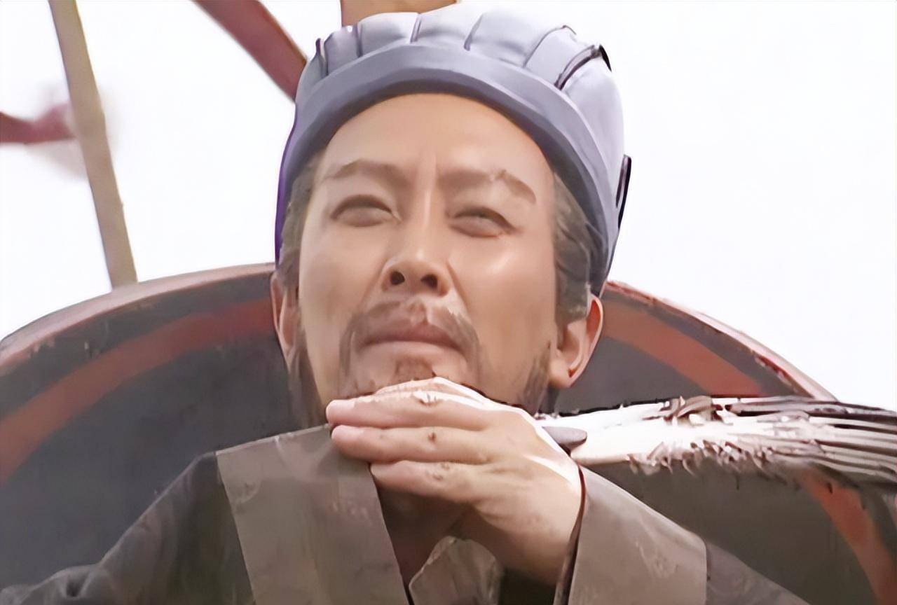 诸葛亮出山后的经济收入与支出