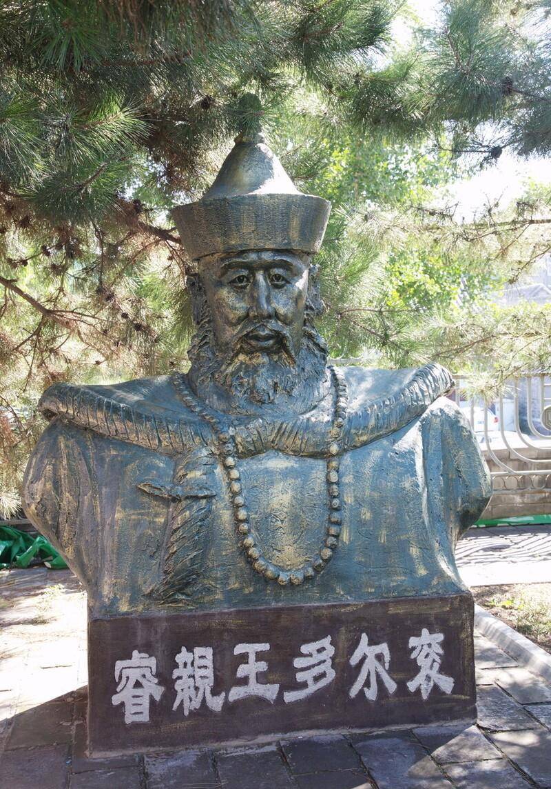 文武兼备的创业之君-清太宗皇太极_努尔哈赤_代善_多尔衮