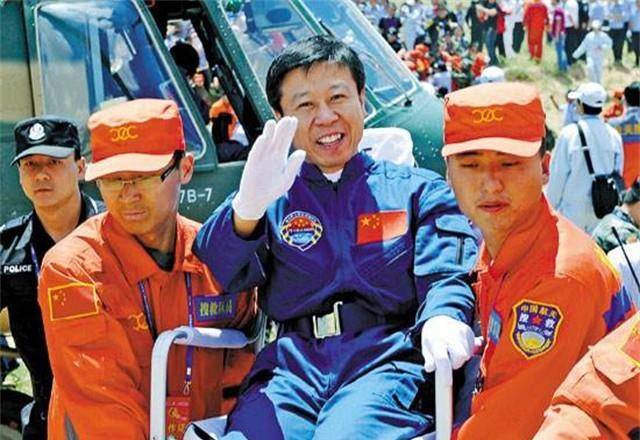 航天员刘旺:令平遥人感到自豪,妻子举止端庄,女儿乖巧可爱