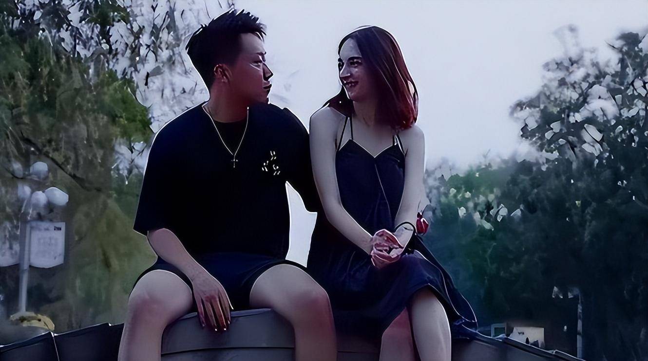 为避俄乌战火,花30万带岳父一家回中国_凯瑞_父母_妻子