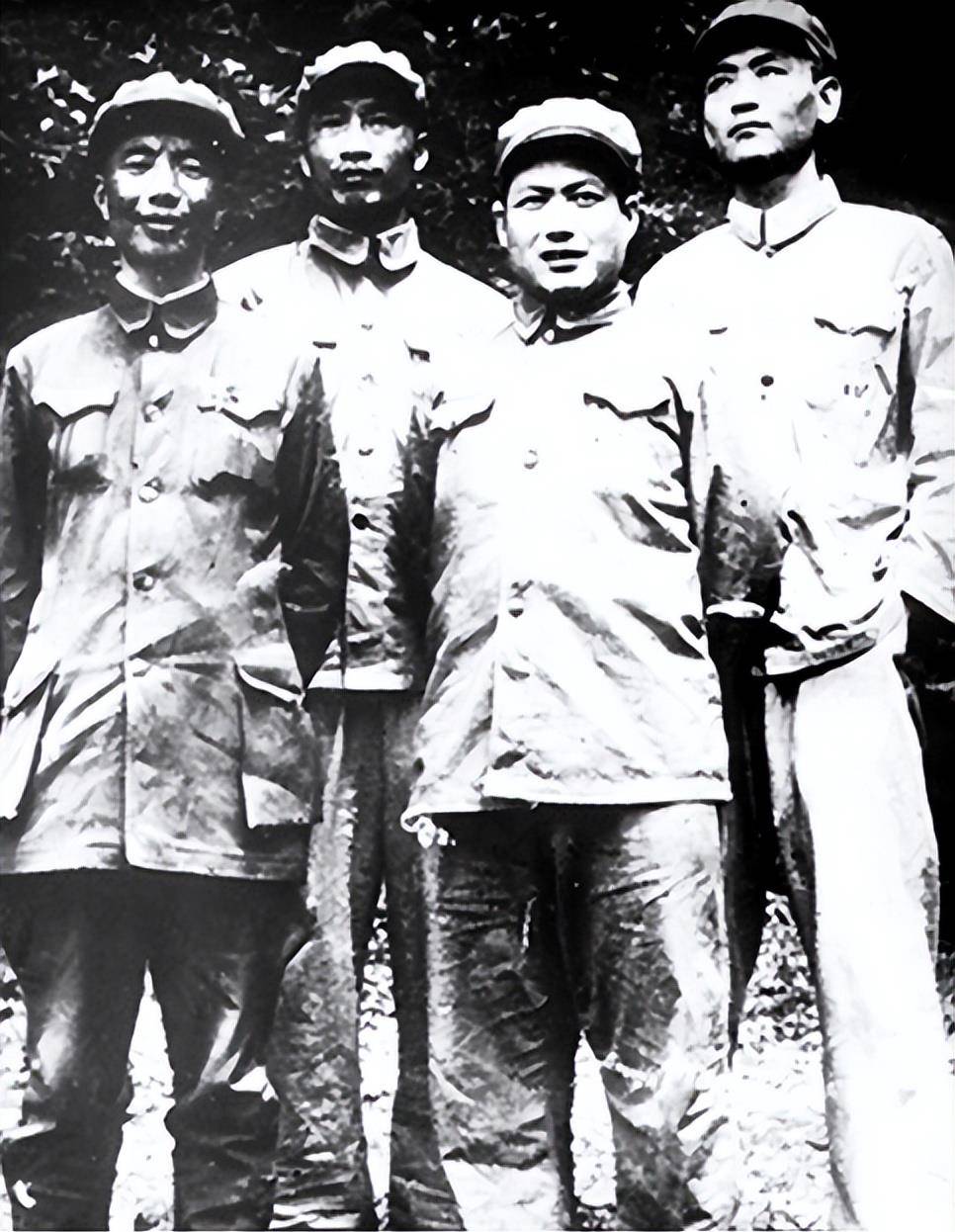 解放海南岛,突击队名单竟无一名军事主官,韩先楚罕见发怒:我上