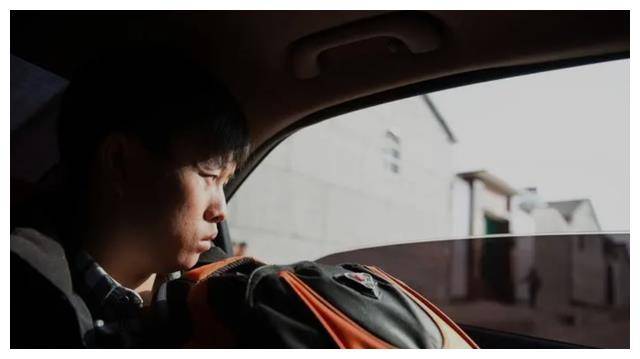 1992年男孩被拐至河北,20年后踏上寻亲路,养父:养条狗都比你强