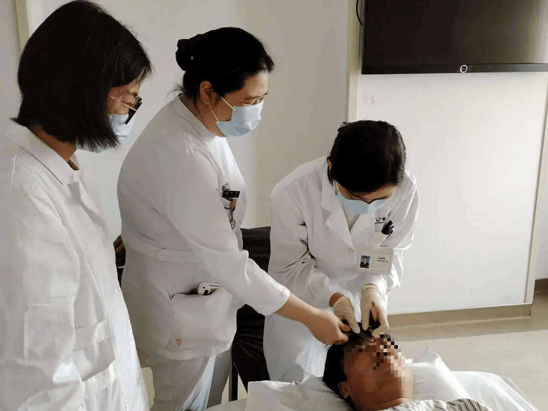 北京中医医院、护士全程协助陪同挂号号贩子实力办事的简单介绍
