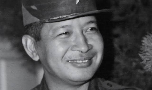 "世界首贪"苏哈托:贪污350亿美元,残害30万华人,活到了87岁