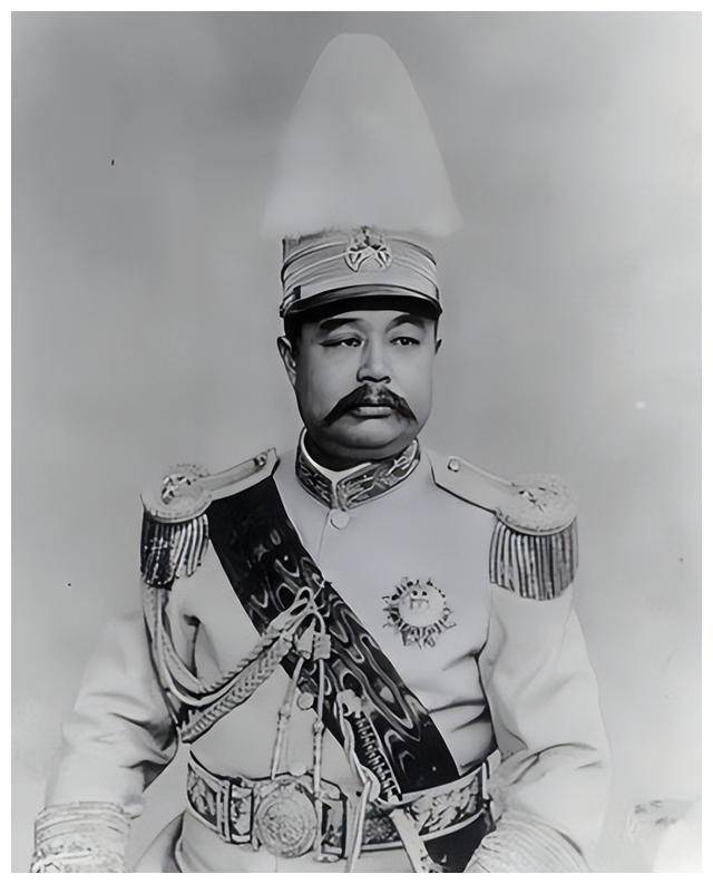 手拿血腥屠刀,口念儒经释典,一代枭雄吴佩孚