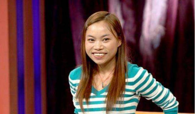 当年为了拿美国居住权,疯狂抹黑祖国的网红罗玉凤,现状如何?