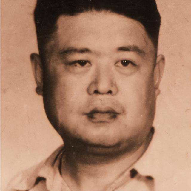 他被判死刑时坦然大笑,死后妻子才明白娶她目的不纯,但已无恨
