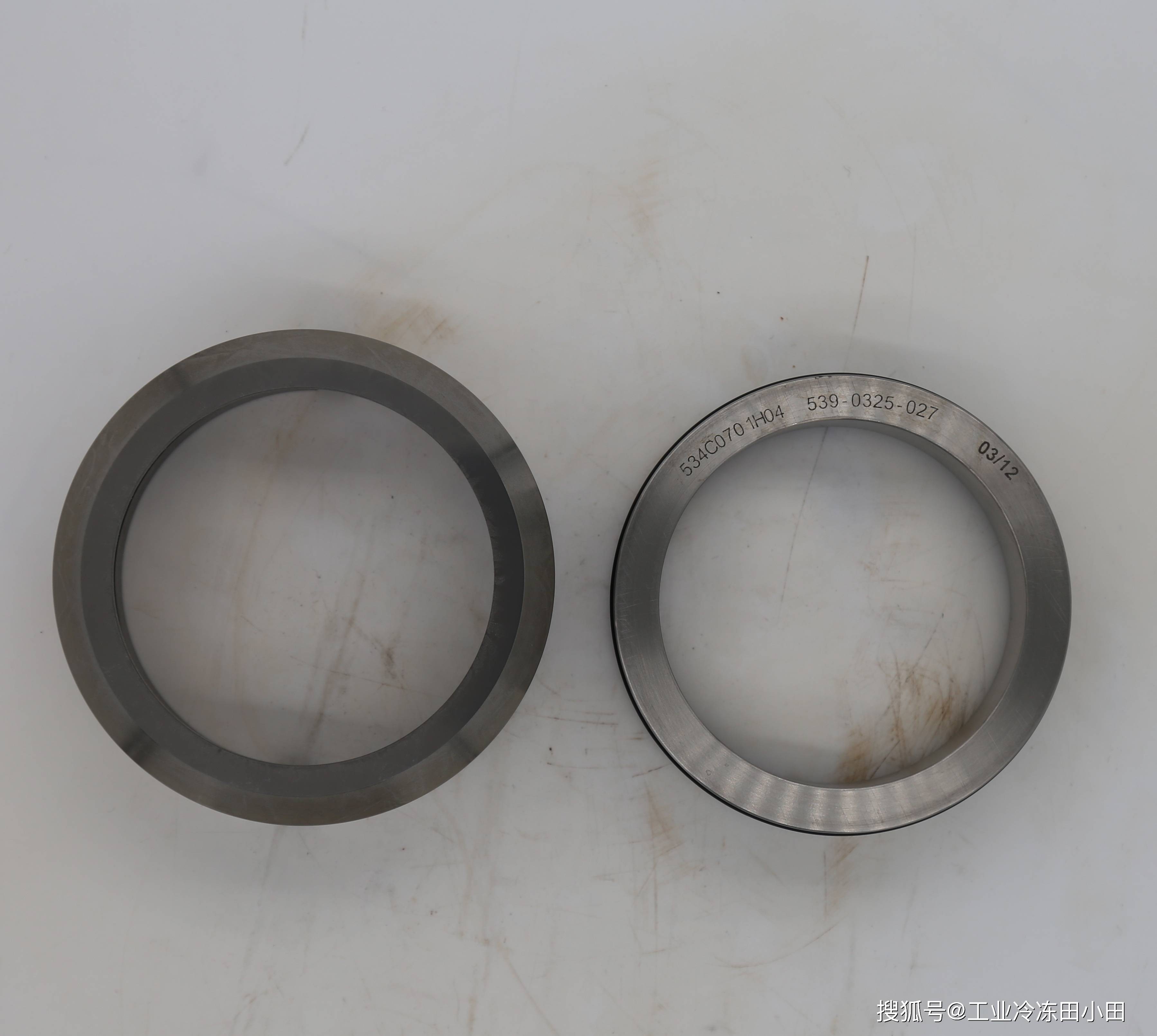 Buje del pivote para cami¨®n Howo