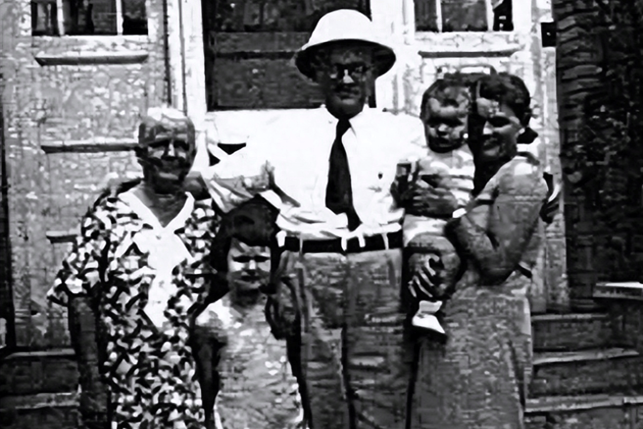 37年他救下25万中国人,其孙子因疫情向中国求救,我国什么态度?