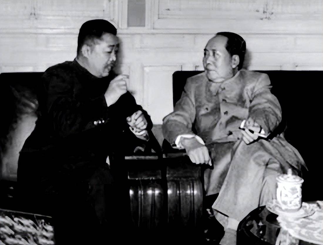74年中央为贺龙恢复名誉,叶帅直言:我和贺龙个人关系并不是很好_廖汉生_叶剑英_毛主席