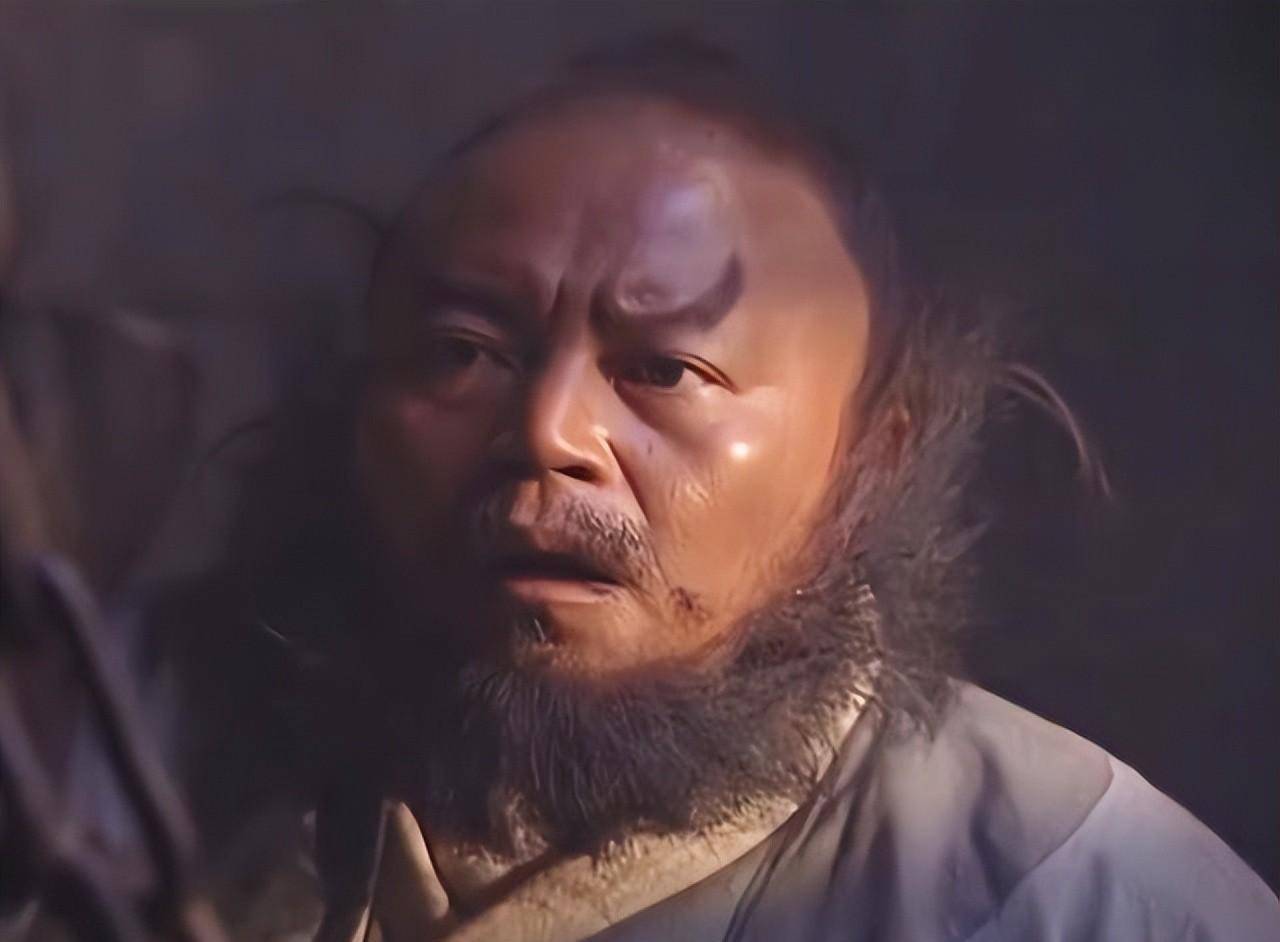 宋江死之前,为何要毒死李逵?他要李逵永远为自己守住秘密_梁山军_因为