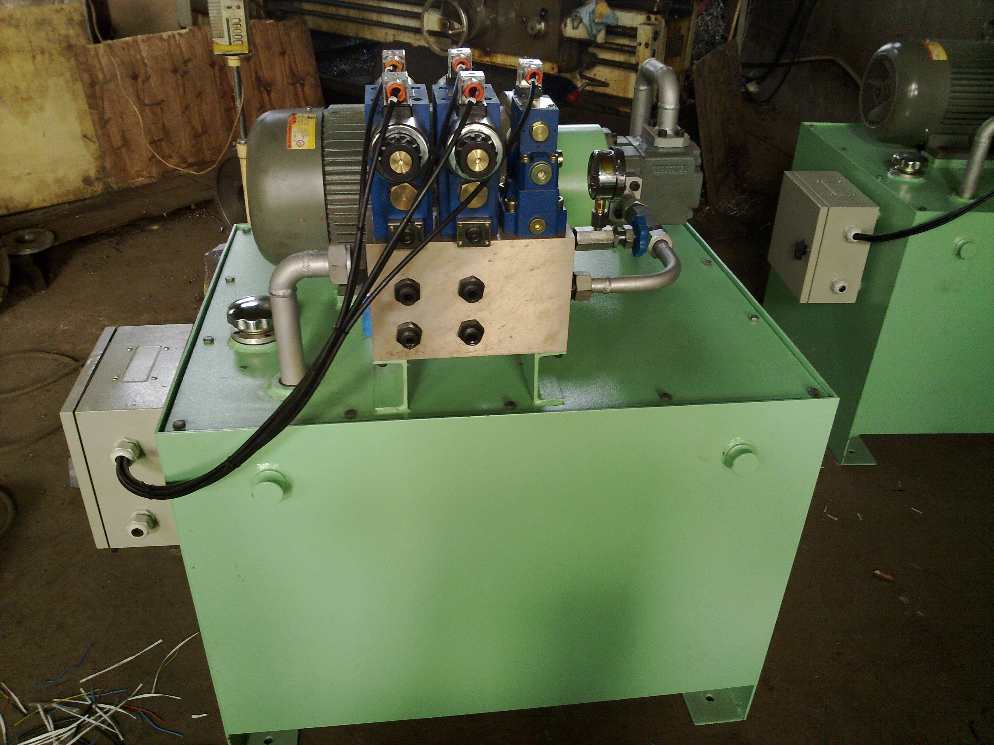 选择液压缸系统时应考虑哪些因素?辽宁赫朗液压站设计