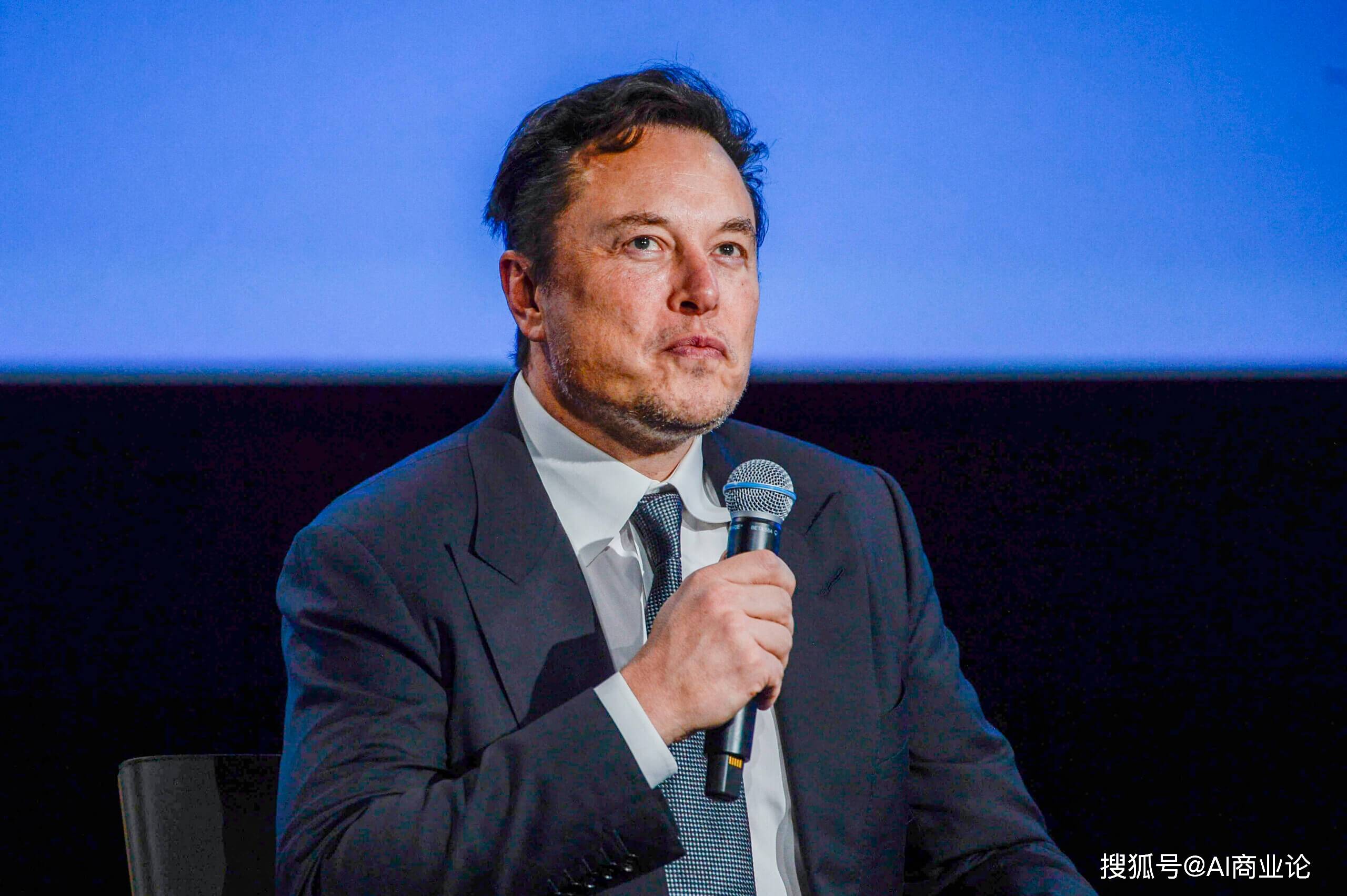 机器人将替代人力！”马斯克的政府效率部计划让人工智能接管美国政府工作！引发关注！_搜狐网