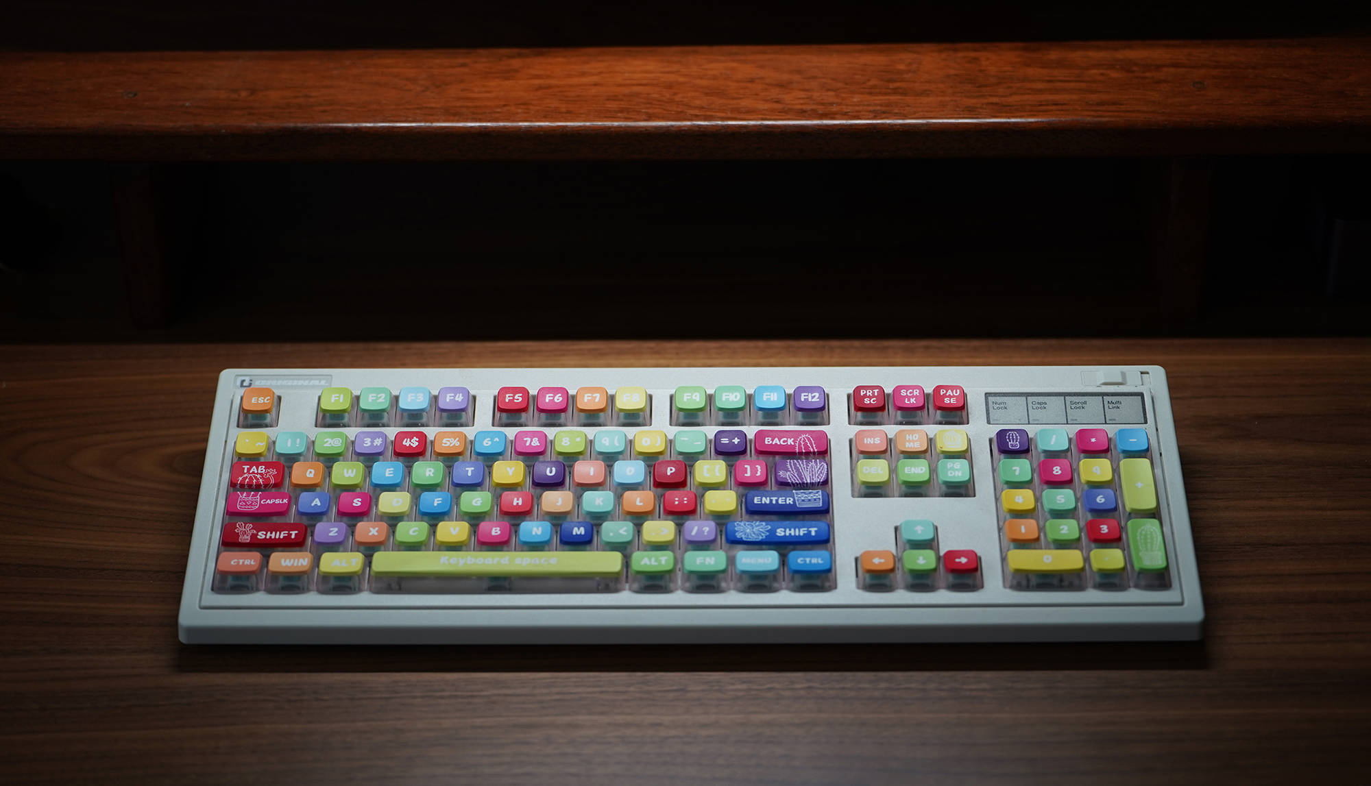 你的桌面由我照亮——书客SKR1屏幕挂灯守护你的视力健康