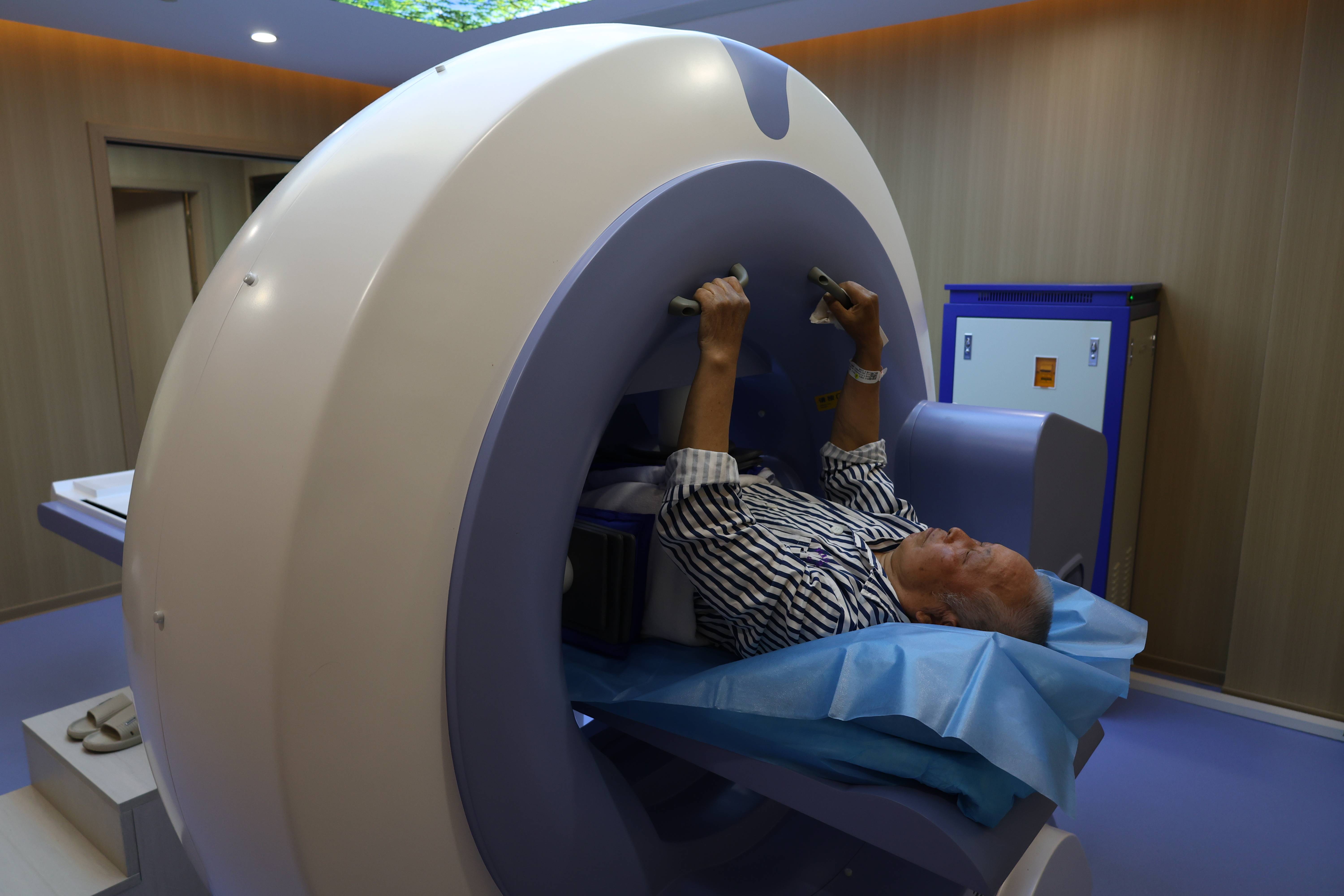 广州新市医院肿瘤科三区采用肿瘤热疗的患者出院,两个月肿瘤消失!