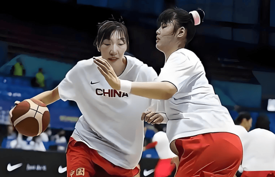 韩旭状态低迷，女篮第一中锋之争渐落下风