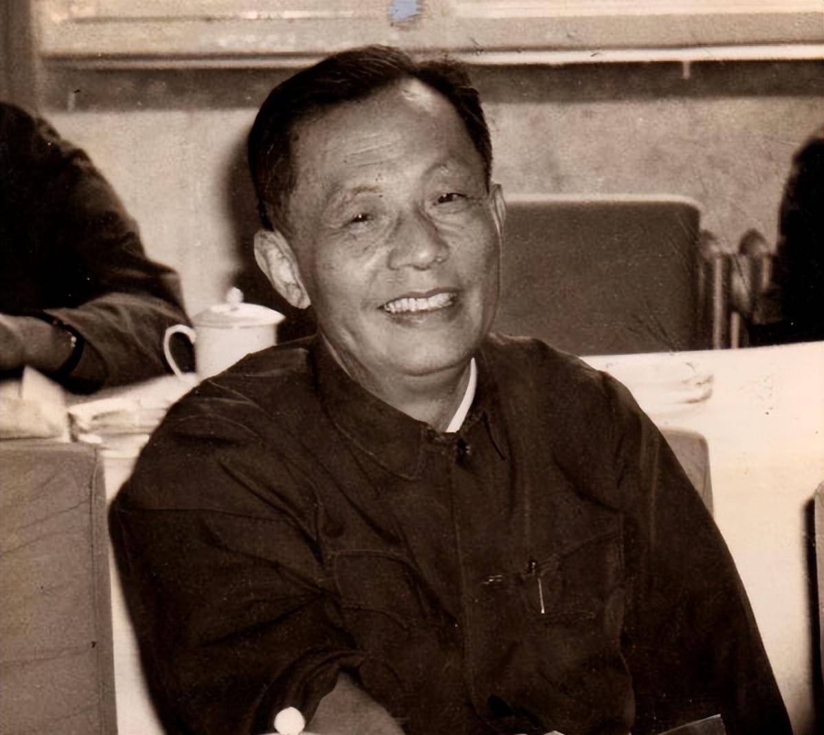 他是最后一任中顾委常委,21岁入党,66岁主政安徽省,享年101岁