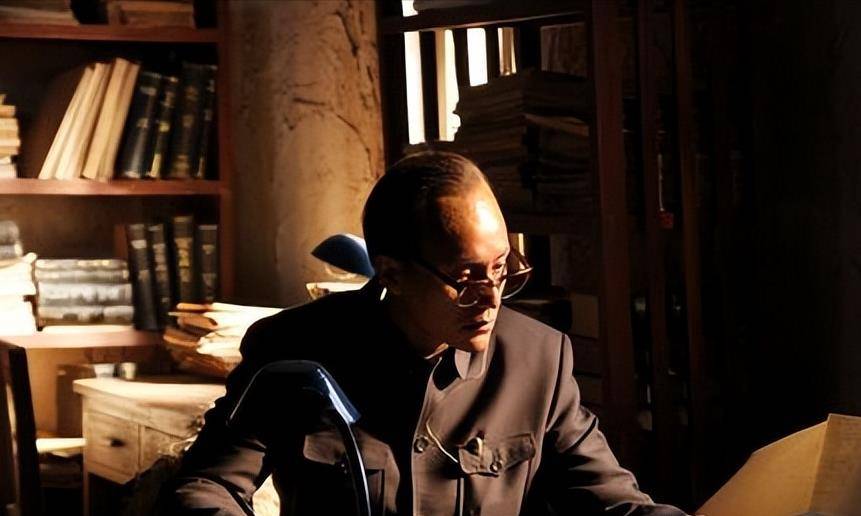 原创盘点扮演过钱学森的演员有人被蒋英先生接见有人被群嘲