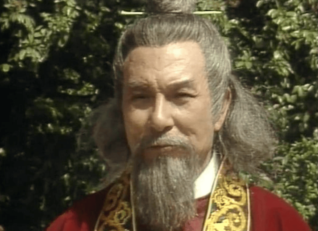 第二次华山论剑,裘千仞凭啥敢抢 "天下第一"?