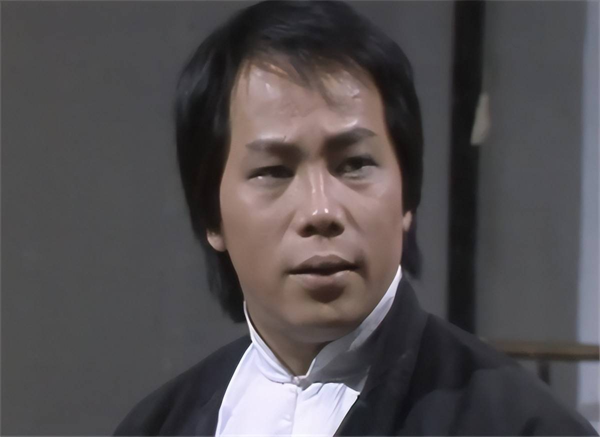 梁小龙:因一句话被台湾封杀15年,如今女儿已成武林高手