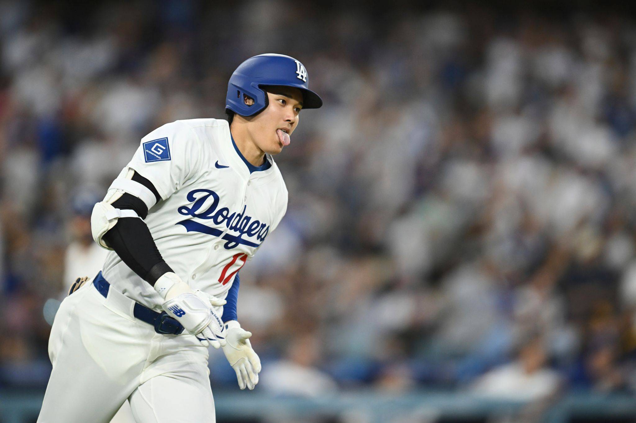 棒球第一人大谷翔平道奇队投球首秀失分但打击亮眼,6