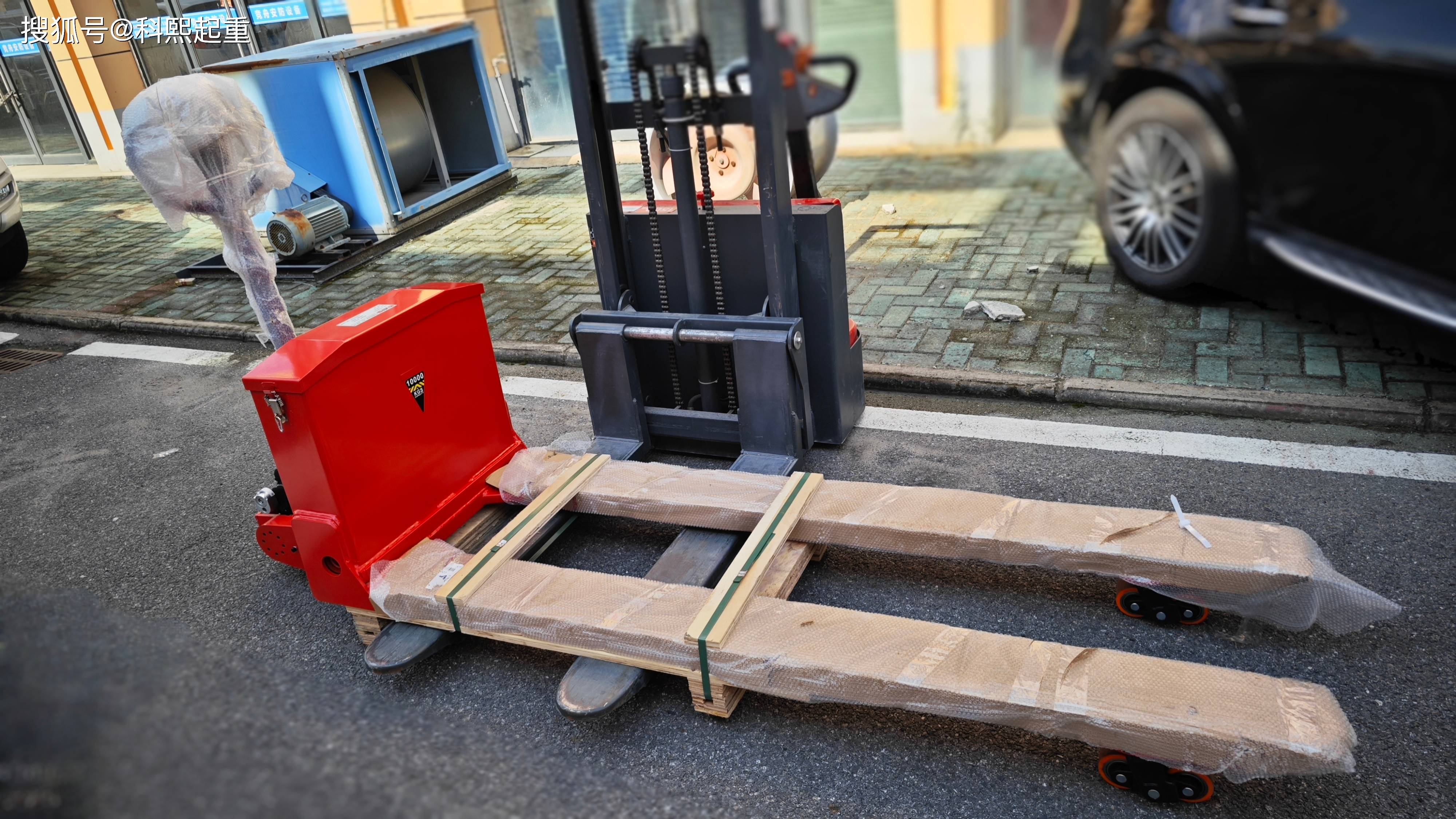 液压升降电动搬运叉车,锂电池供电,10吨电动地牛