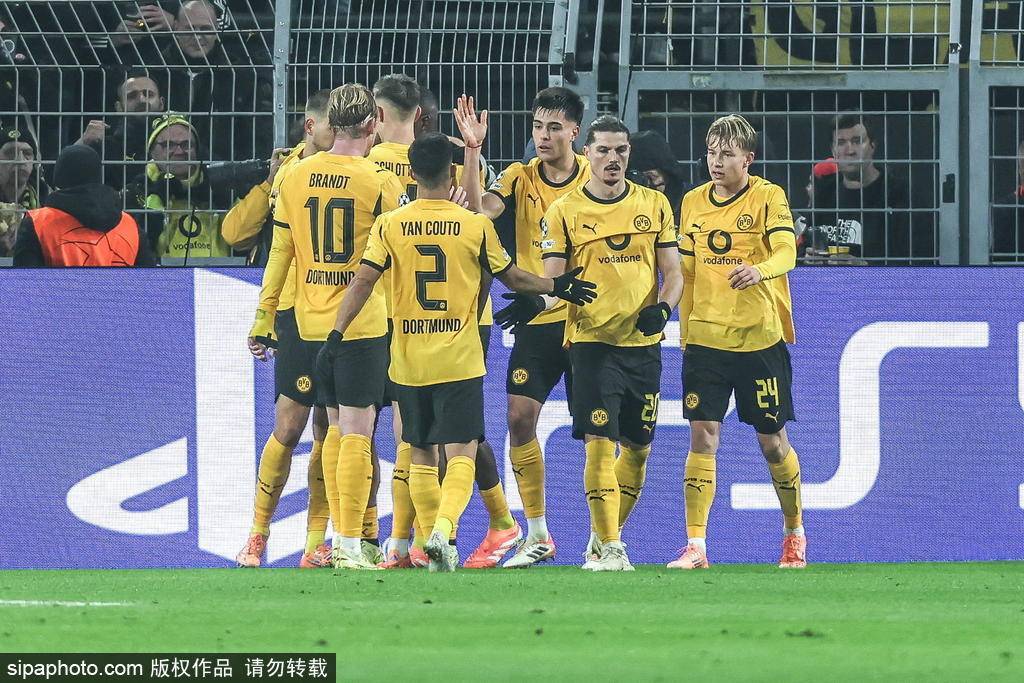 欧冠- 多特4-0大胜黄潜 吉拉西梅开二度阿德耶米建功