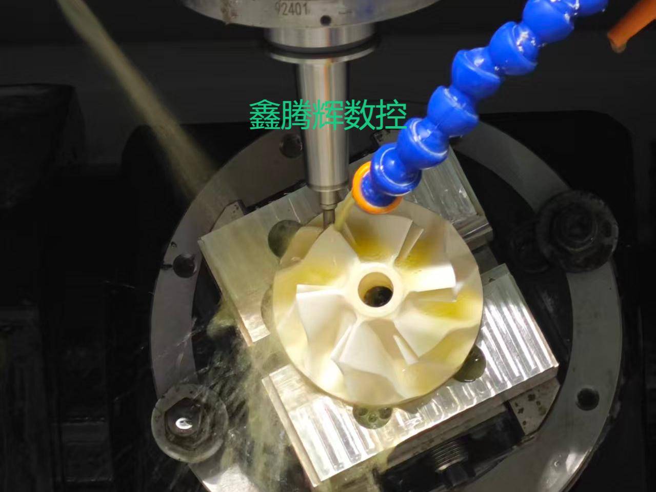陶瓷精雕机如何将尖端陶瓷零件变为现实？