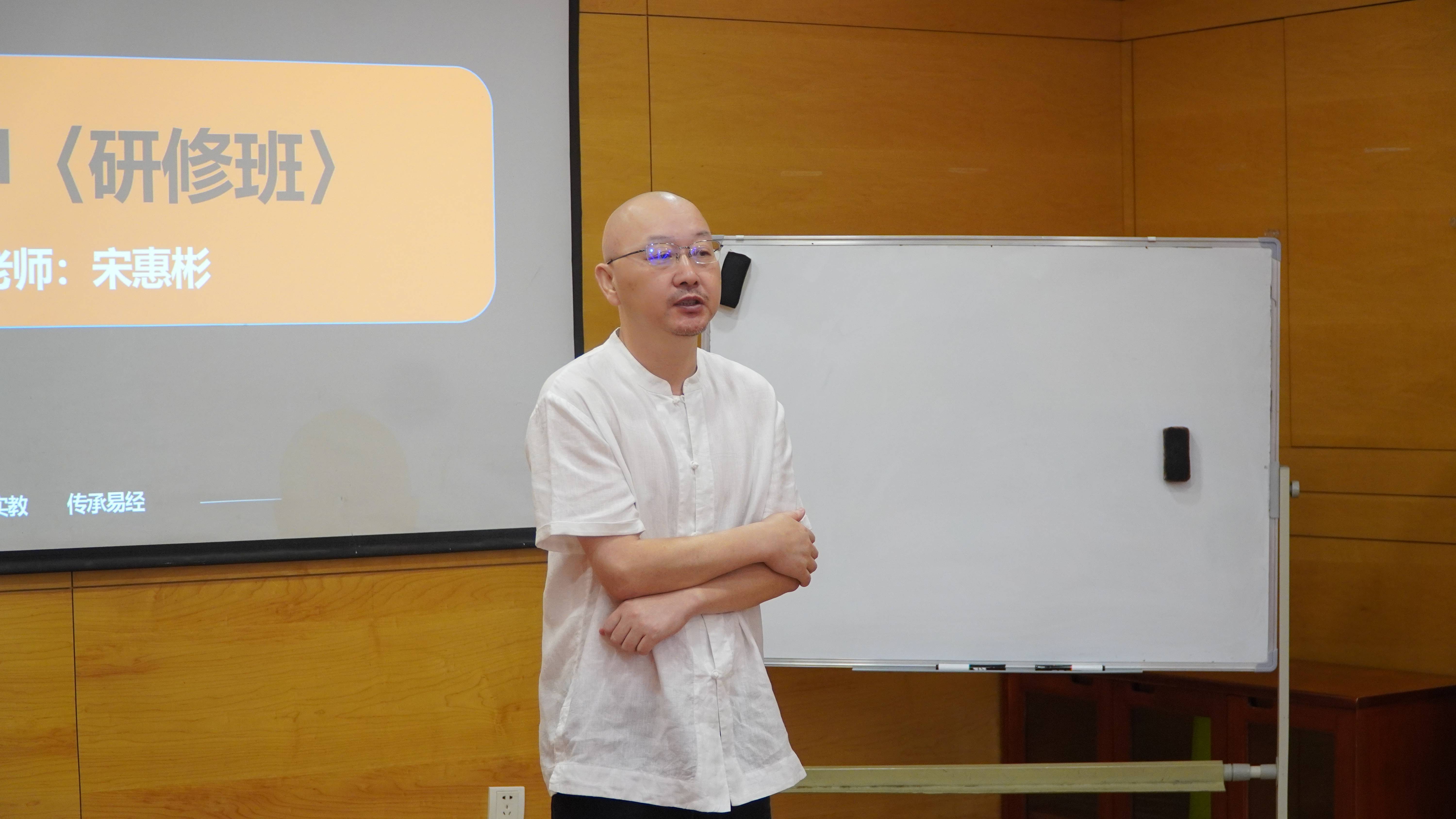 奇门遁甲专业书籍进阶指南：深度研读心法