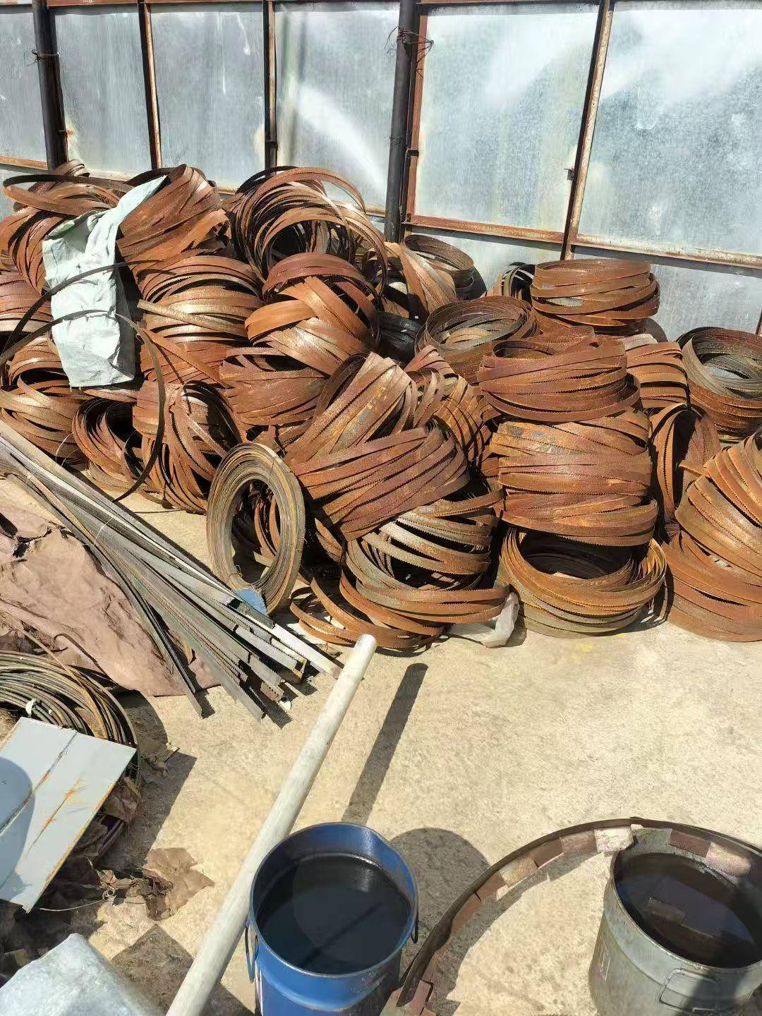 辽宁双跃废旧物资回收有限公司：木工锯片,镀银,电机,木工铣刀,铂铑丝专业回收与再利用标杆