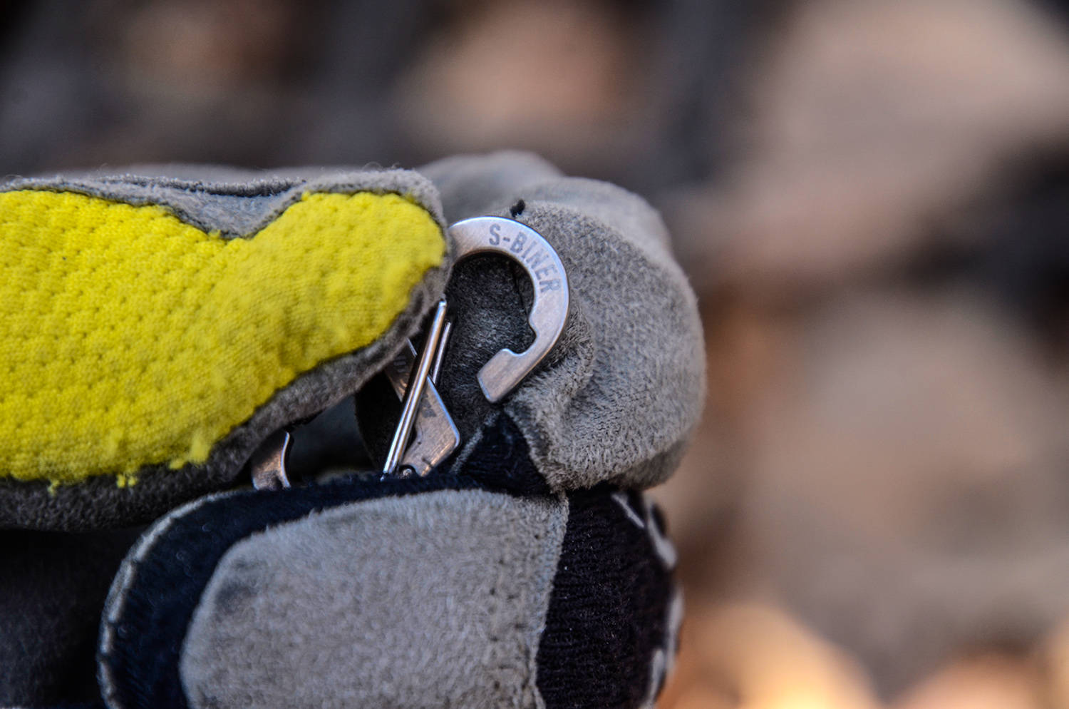 小到隐形，牢到离谱：奈爱迷你钥匙扣